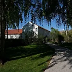 Golf Hotel