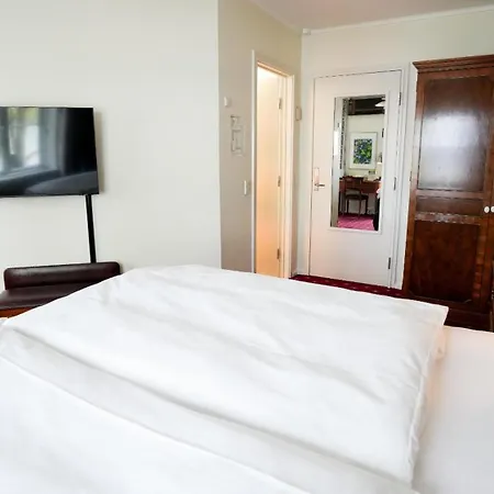 Hotell Golf 4*
